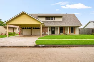 1305 Mcdonald St, Deer Park, TX 77536 - Photo 1