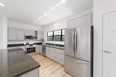 11936 N Hoa Sen Circle, Houston, TX 77072 - Photo 5