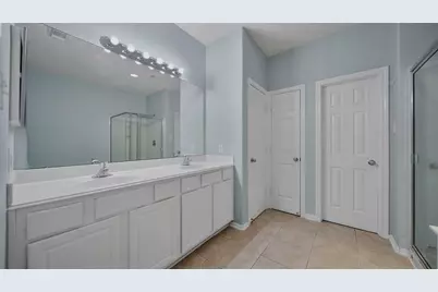 87 W Twinvale Loop, Conroe, TX 77384 - Photo 13