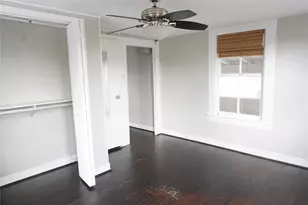 1906 Ridgewood St, Houston, TX 77006 - Photo 11