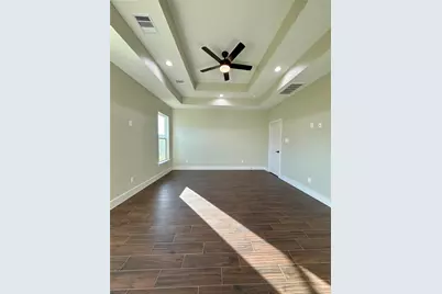 443 Wellshire Drive, West Columbia, TX 77486 - Photo 13