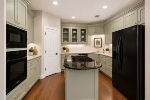 2034 Norfolk St, Houston, TX 77098 - Photo 15