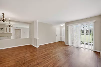 7600 Burgoyne Road #121, Houston, TX 77063 - Photo 9