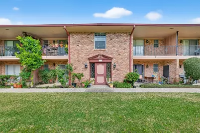 7600 Burgoyne Road #121, Houston, TX 77063 - Photo 1