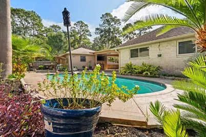 4019 Valley Haven Drive, Houston, TX 77339 - Photo 9