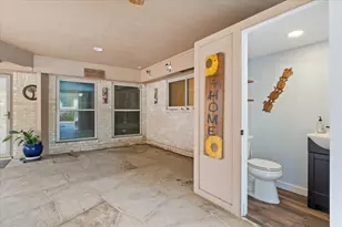 4019 Valley Haven Dr, Houston, TX 77339 - Photo 15