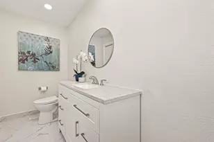 9102 N Allegro St, Houston, TX 77080 - Photo 29