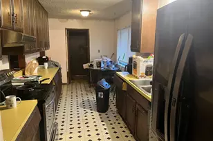 321 Olive St, Huntsville, TX 77340 - Photo 25
