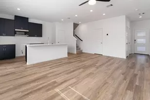 7608 Inwood Grv Ln, Houston, TX 77088 - Photo 7