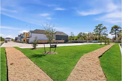 7608 Inwood Grove Lane, Houston, TX 77088 - Photo 39