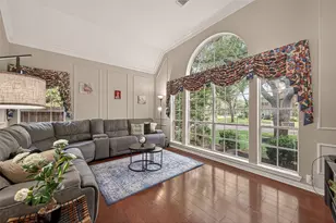 6631 Alicant Dr, Sugar Land, TX 77479 - Photo 9