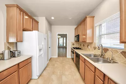 9006 Sunny Brook Lane, Pearland, TX 77584 - Photo 17