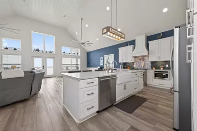 5226 Bayside Drive, Baytown, TX 77523 - Photo 17