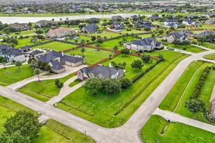 3942 Lake Star Dr, League City, TX 77573 - Photo 37