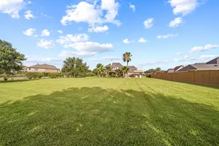 3942 Lake Star Dr, League City, TX 77573 - Photo 35