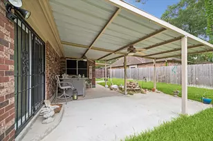 5215 Shady Maple Dr, Houston, TX 77339 - Photo 29