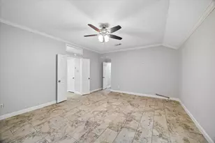 5215 Shady Maple Dr, Houston, TX 77339 - Photo 17