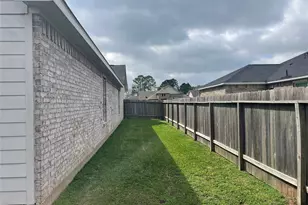 418 Wellshire Dr, West Columbia, TX 77486 - Photo 45