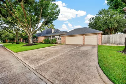 19602 Laurel Park Lane, Houston, TX 77094 - Photo 7