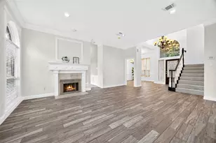 19602 Laurel Park Ln, Houston, TX 77094 - Photo 9
