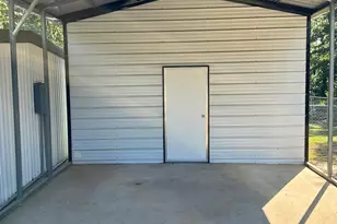 375 Toledo Beach Dr, Hemphill, TX 75948 - Photo 15