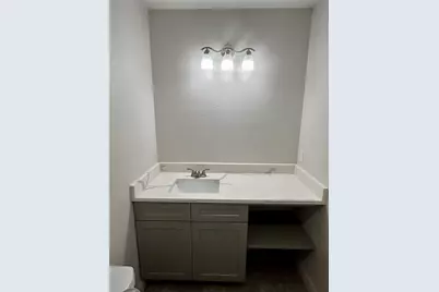 8510 Vogue Lane #B, Houston, TX 77055 - Photo 11