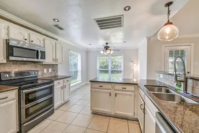 4410 Nations Drive, Pasadena, TX 77505 - Photo 7