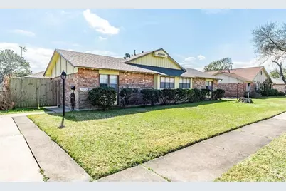 10424 Belfast Road, La Porte, TX 77571 - Photo 1