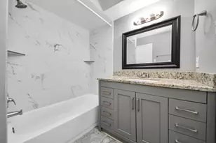1736 Crestdale Dr, Houston, TX 77080 - Photo 27