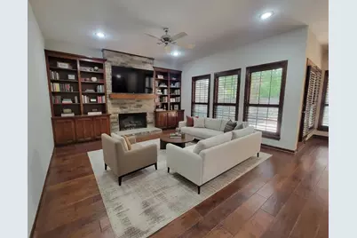 10 Dovewood Place, The Woodlands, TX 77381 - Photo 17