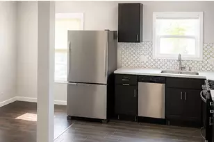 1825 1/2 Santa Rosa St, Houston, TX 77023 - Photo 1