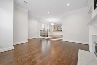 1918 Greenwich Terrace Drive, Houston, TX 77019 - Photo 7