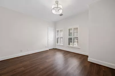 1918 Greenwich Terrace Drive, Houston, TX 77019 - Photo 25