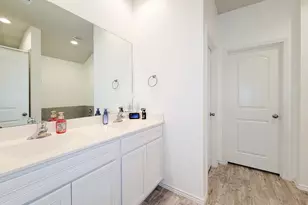 2326 Strong Horse Dr, Conroe, TX 77301 - Photo 21