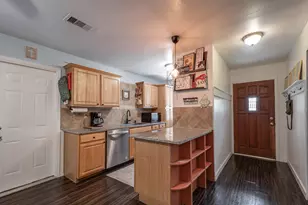 322 S Carroll, La Porte, TX 77571 - Photo 7