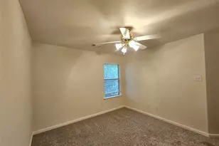 98 W Knightsbridge Dr, The Woodlands, TX 77385 - Photo 27