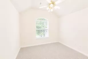 98 W Knightsbridge Dr, The Woodlands, TX 77385 - Photo 25
