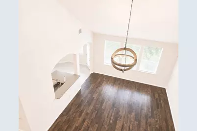 98 W Knightsbridge Drive, The Woodlands, TX 77385 - Photo 7