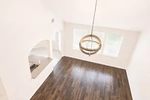 98 W Knightsbridge Dr, The Woodlands, TX 77385 - Photo 7