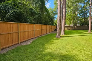98 W Knightsbridge Dr, The Woodlands, TX 77385 - Photo 29
