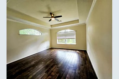 98 W Knightsbridge Drive, The Woodlands, TX 77385 - Photo 15