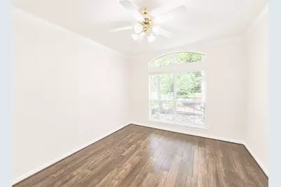 98 W Knightsbridge Drive, The Woodlands, TX 77385 - Photo 13