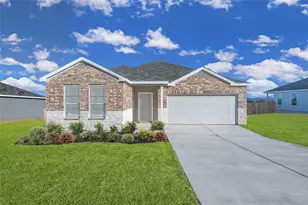 1906 Starlight St, Angleton, TX 77515 - Photo 5