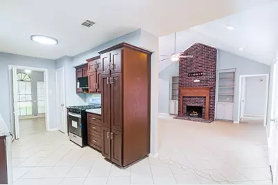 1145 Westglen Drive, Alvin, TX 77511 - Photo 9