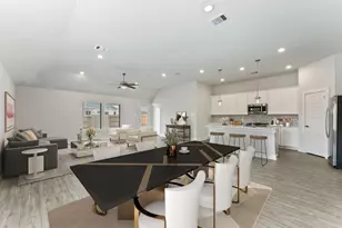 9903 Silverling Ct, Conroe, TX 77385 - Photo 5