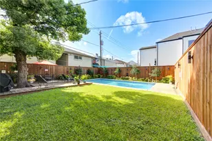 1909 Brun St, Houston, TX 77019 - Photo 11