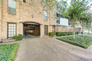 1909 Brun St, Houston, TX 77019 - Photo 1