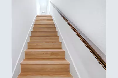 7903 Sunnyhill Street, Houston, TX 77088 - Photo 17