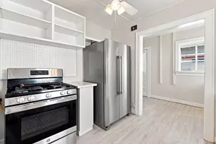 1518 Ridgewood St, Houston, TX 77006 - Photo 11
