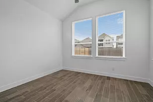 10118 Palm Spgs Pl, Iowa Colony, TX 77578 - Photo 15